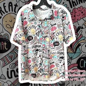 NEW Boutique Creative Artistic Style Button Down Short Sleeve Top Size Medium